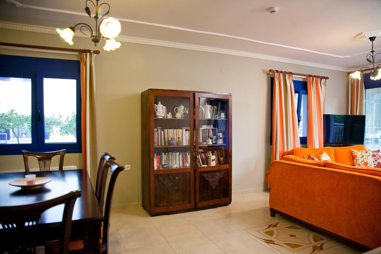 Niki Apartment *